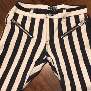 Pinstripe B&W Current Mood jeans